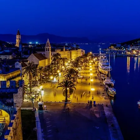 Apartment Trogir Apartman *